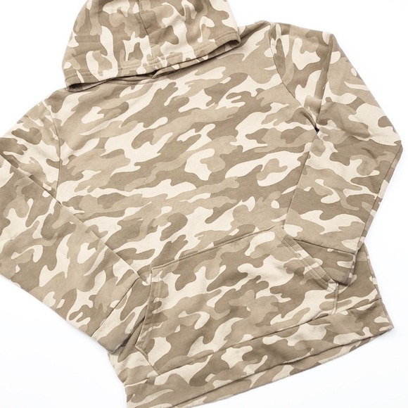 Old Navy tan camouflage print big boys hoodie - Picture 1 of 4